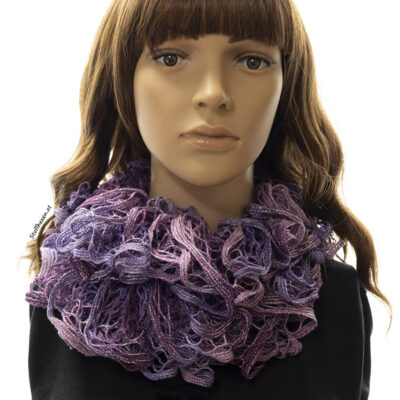 Schal gehäkelt mit  Effektgarn